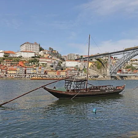 Flh Modern Rooftop * Oporto