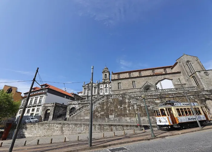 Flh Modern Rooftop Appartement Porto