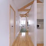 Flh Modern Rooftop Apartment
