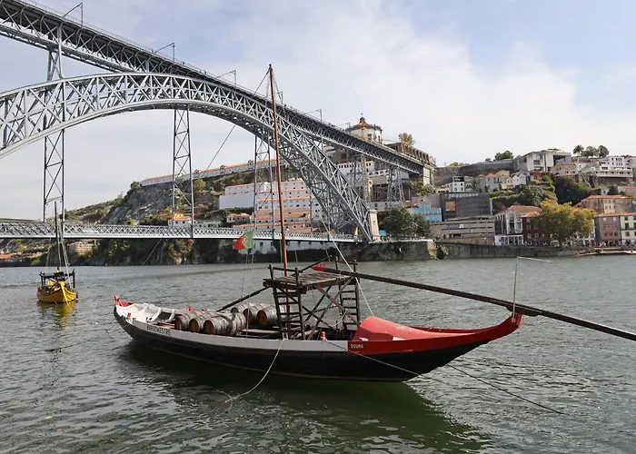 Flh Modern Rooftop * פורטו